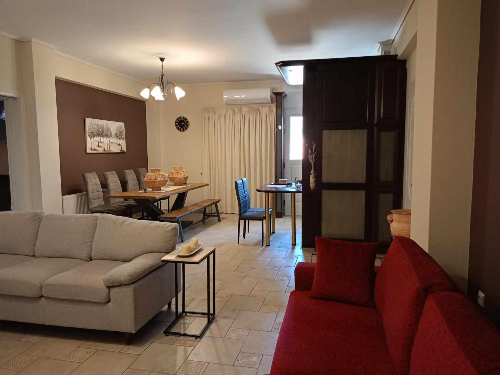 Comfortable Apartment In Kiato Exteriér fotografie